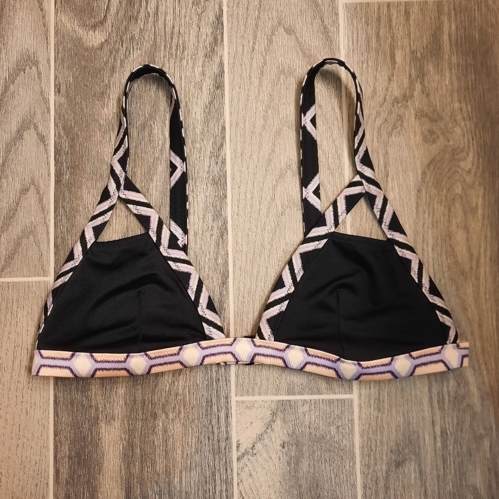 Victoria's Secret Bikini Top M